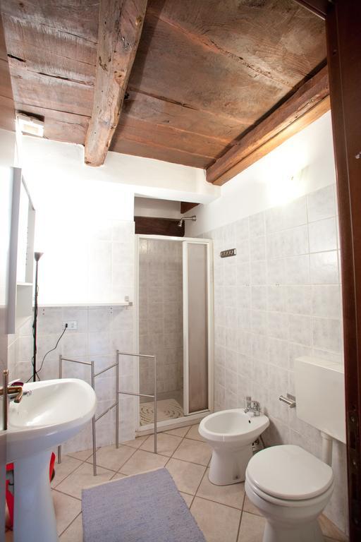 -Ortaflats- Appartamenti Imbarcadero & Palazzotto Orta San Giulio Habitación foto