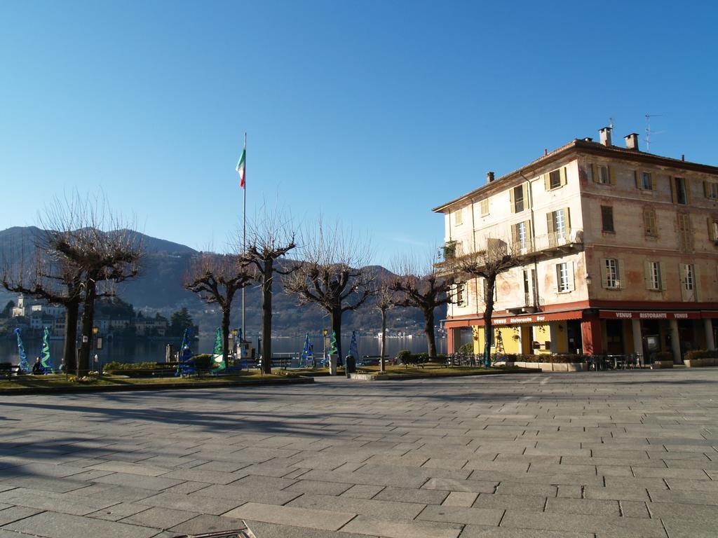 -Ortaflats- Appartamenti Imbarcadero & Palazzotto Orta San Giulio Habitación foto